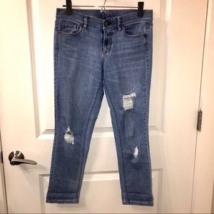 Loft Distressed & Faded Petite Crop Jeans - 4P